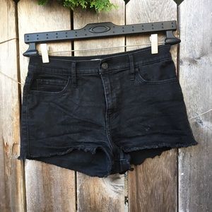 🦋Abercrombie and Fitch Black Shorts